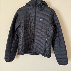 Women’s Patagonia Lightweight Puffy Hooded Jacket - Down, Black